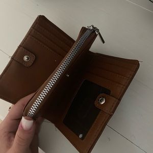 Women’s Wallets